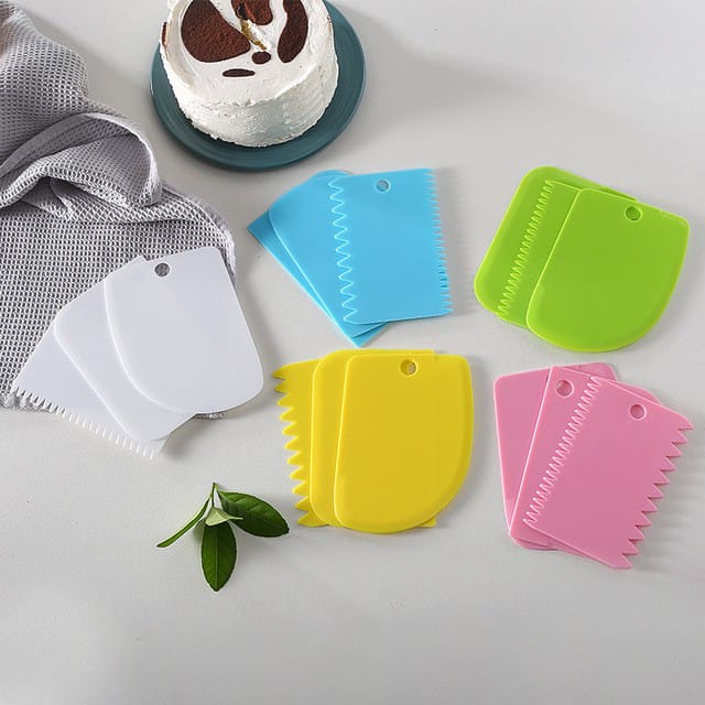3-Piece Dough & Pastry Cutter Set for Baking & Cake Prep