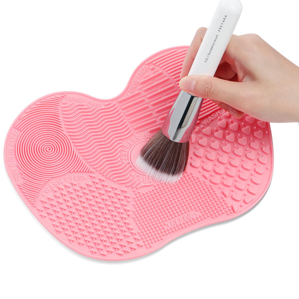 (15x11cm) Brush Washing Mat
