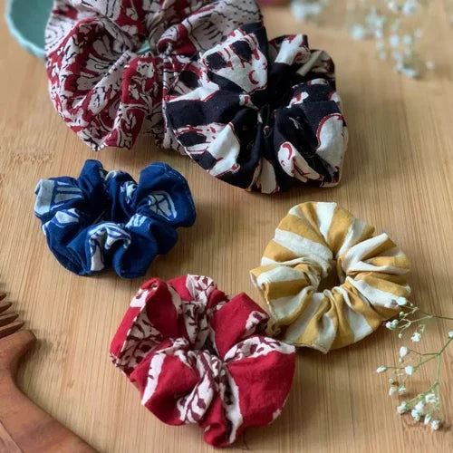 3Pcs Floral Print Silk Scrunchies Multicolor Set, Health and Beauty