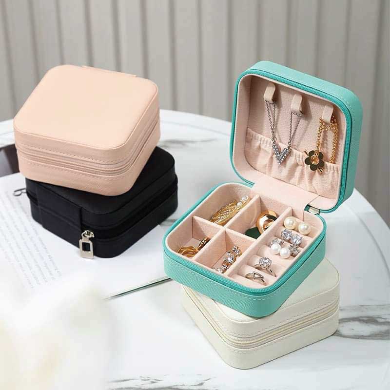 4 Portion Jewelry Organizer, Jewelry Organizer