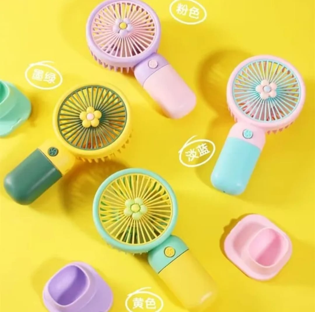 Portable USB Personal Fan for Travel, (Random Design)