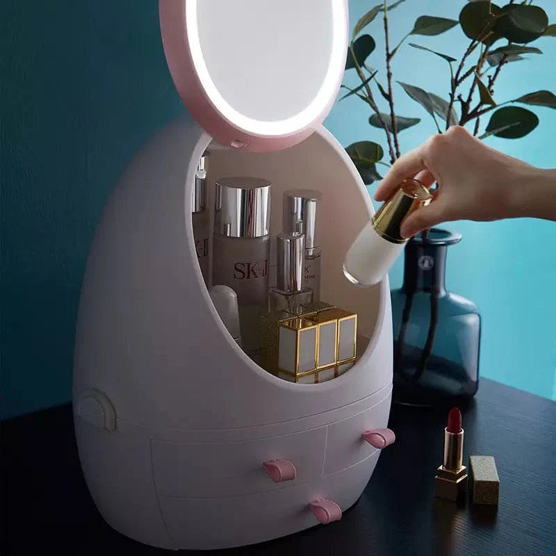 Egg-Shaped Beauty Box