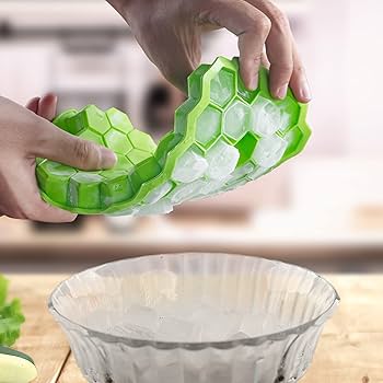 Honeycomb Ice Tray With Easy-Release Lid
