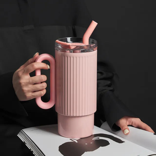 Ribbed Tumbler With Straw